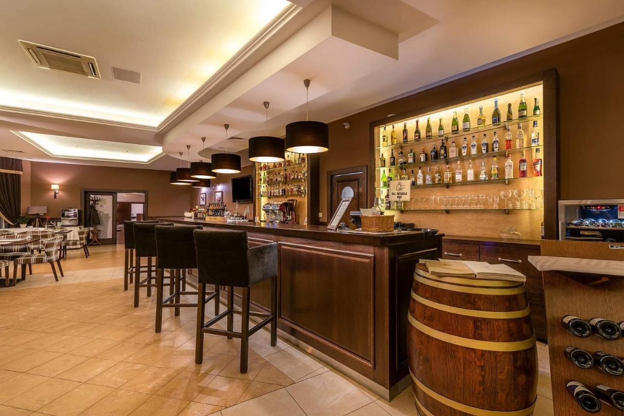 The Amber Business & Spa Hotel Oleśnica Exteriör bild