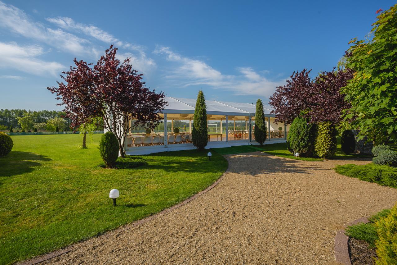 The Amber Business & Spa Hotel Oleśnica Exteriör bild